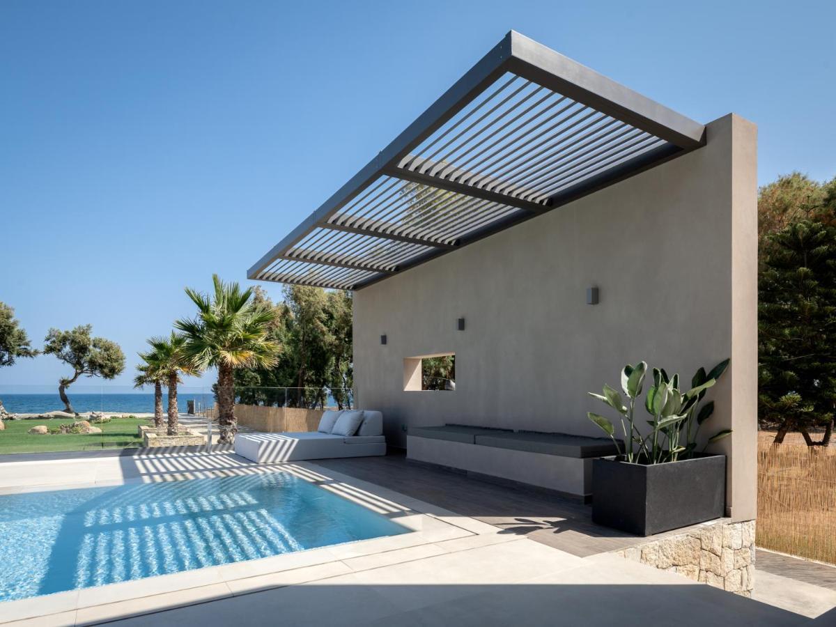 Artemis Seafront Villa, An Evanescence Sea Retreat, By Thinkvilla Tavronitis Dış mekan fotoğraf