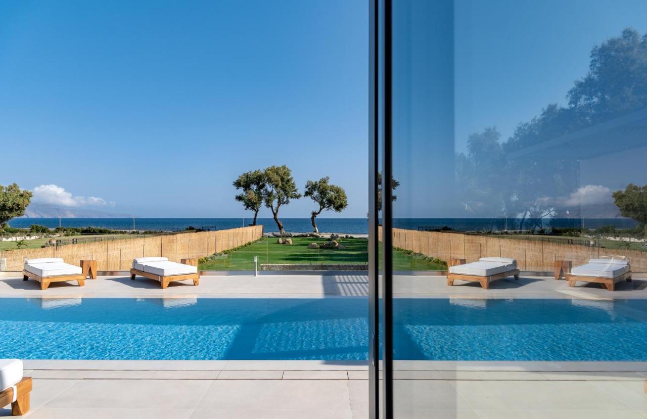 Artemis Seafront Villa, An Evanescence Sea Retreat, By Thinkvilla Tavronitis Dış mekan fotoğraf