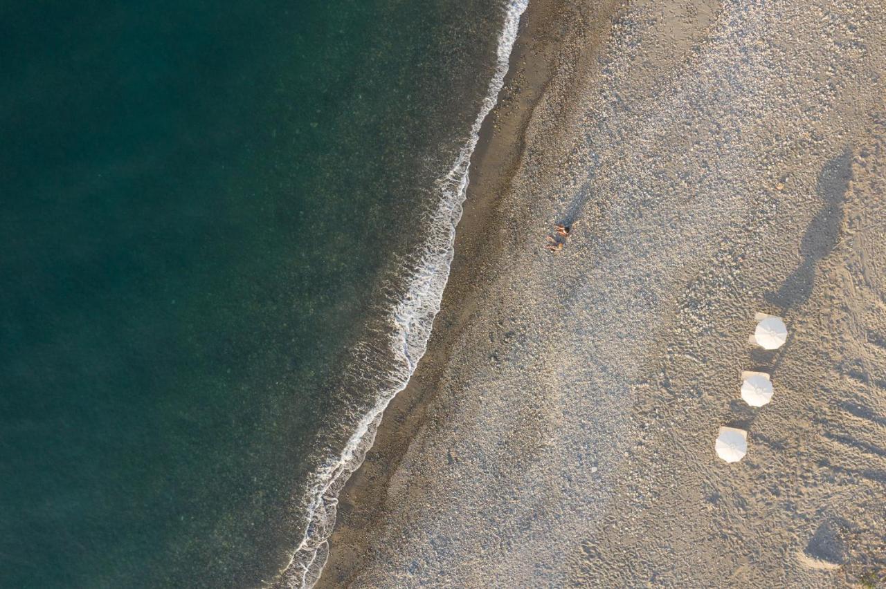 Artemis Seafront Villa, An Evanescence Sea Retreat, By Thinkvilla Tavronitis Dış mekan fotoğraf